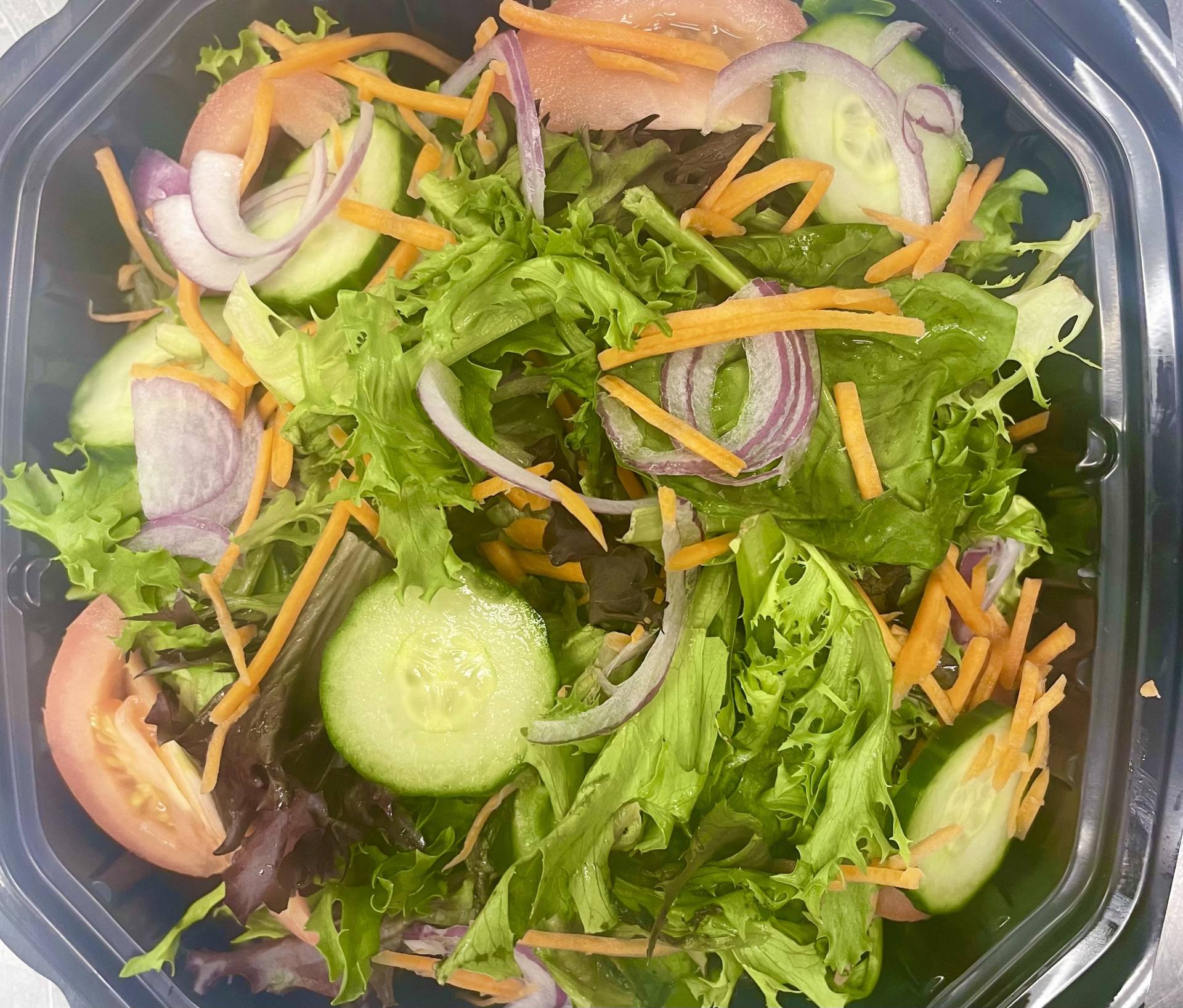 35C. Garden Salad with Shredded Salmon