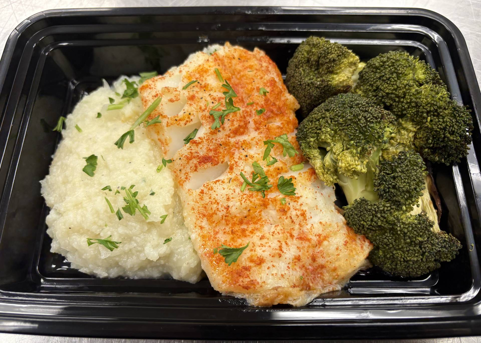 003. [NEW] Roasted Cod with Broccoli & Garlic Mashed Potatoes