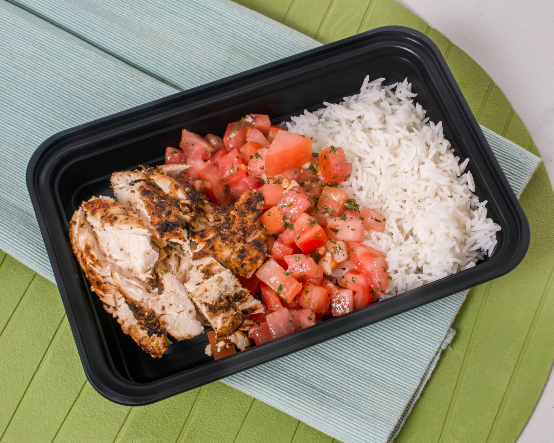 Grilled Chicken w. White Basmati Rice & Tomatoes